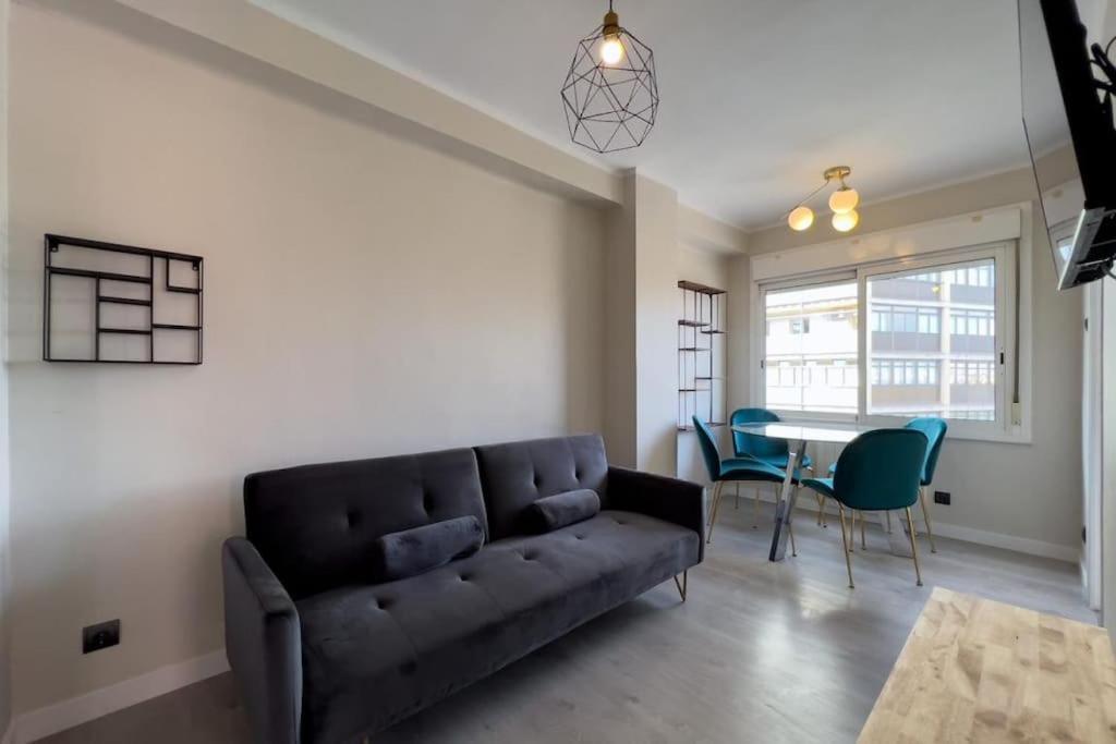 Bebarceloner Sant Andreu Apartments - 3 Bedrooms Exterior foto